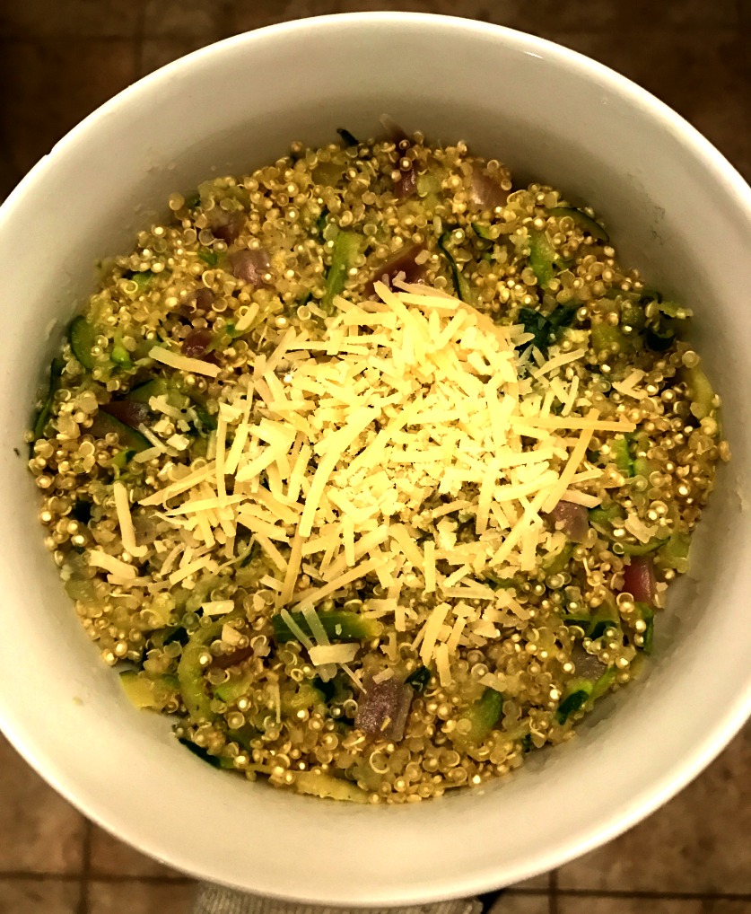 Quinoa zucchini bowl