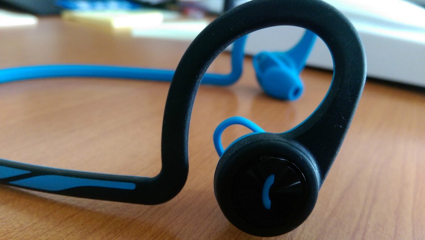 running plantronics bluetooth headphones